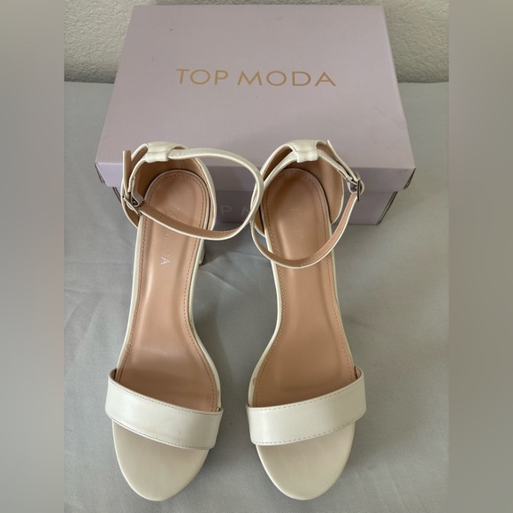 Top Moda Cream Block Heel Sandals Size 8 - Picture 3 of 8